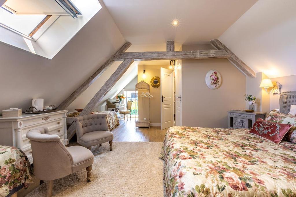 Le Clos Des Roses Chambres Et Tables D Hotes Meusnes Esterno foto