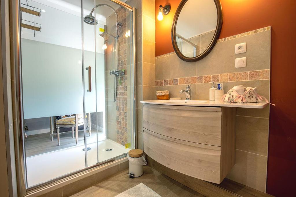 Le Clos Des Roses Chambres Et Tables D Hotes Meusnes Esterno foto